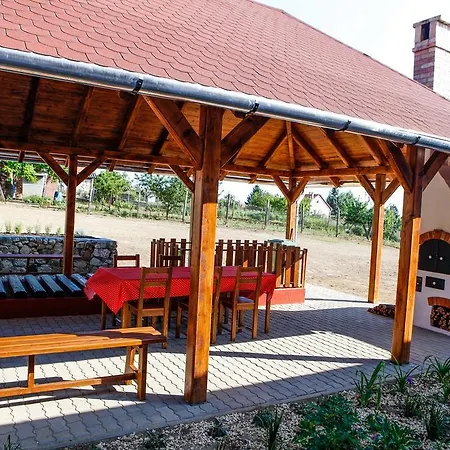 Guest house Katica Vendeghaz