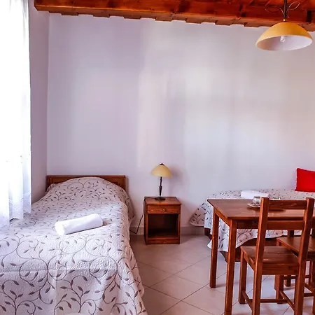 Katica Vendeghaz Guest house *