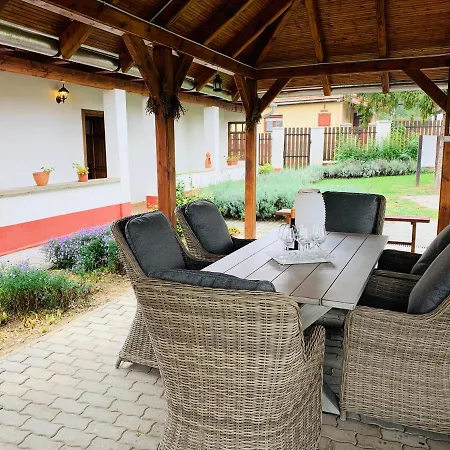 Guest house Katica Vendeghaz